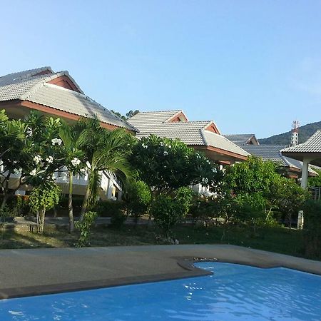 Krisada Beach Resort Mae Nam Exterior photo