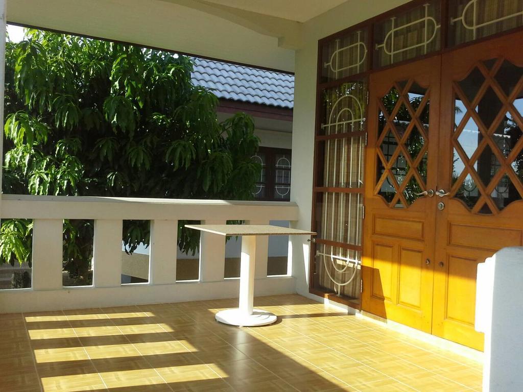 Krisada Beach Resort Mae Nam Exterior photo