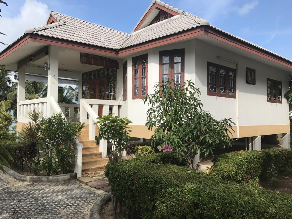 Krisada Beach Resort Mae Nam Exterior photo